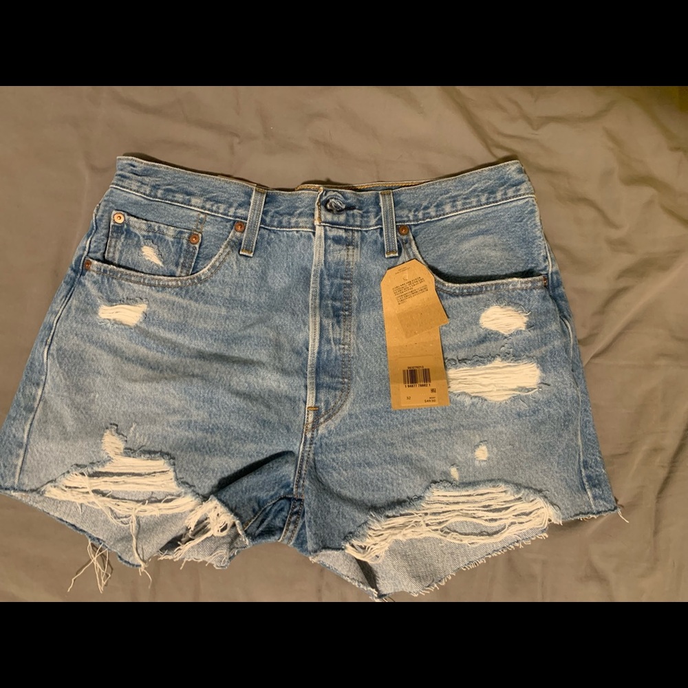 Brand new Levi’s shorts